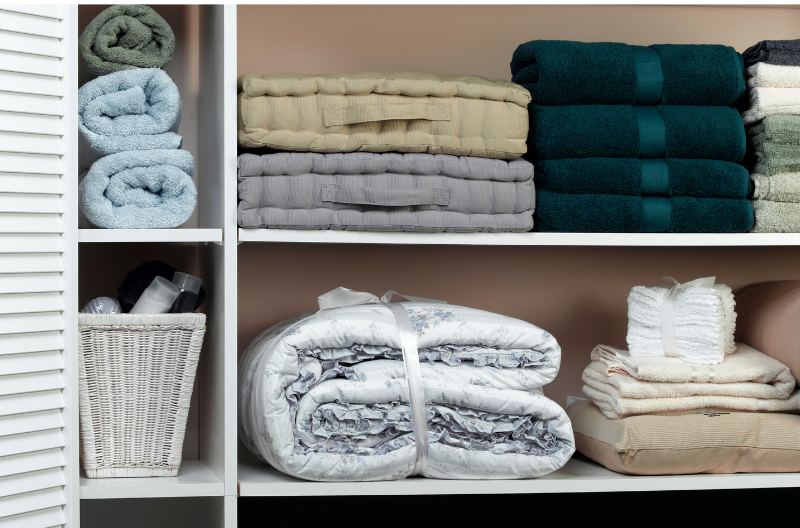 Maximizing Linen Storage in Small Apartments