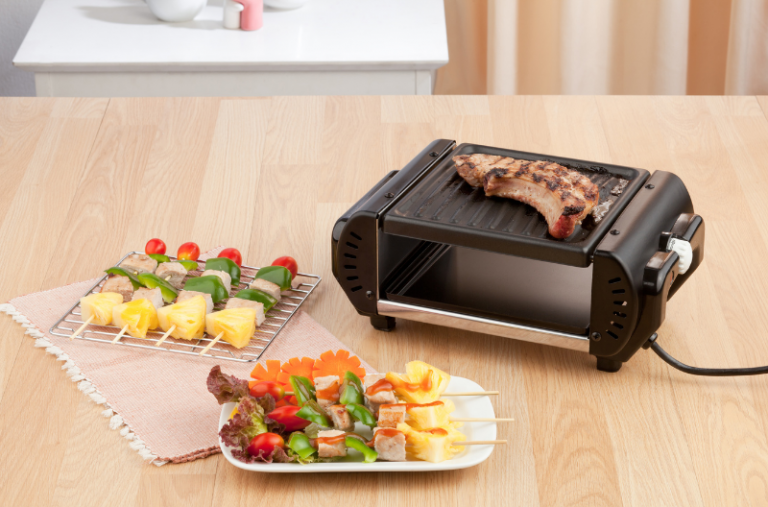Top 8 Best Electric Grills for Your Apartment Balcony Studio
